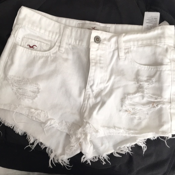 Hollister Pants - Hollister size 1 (w25) white jean shorts